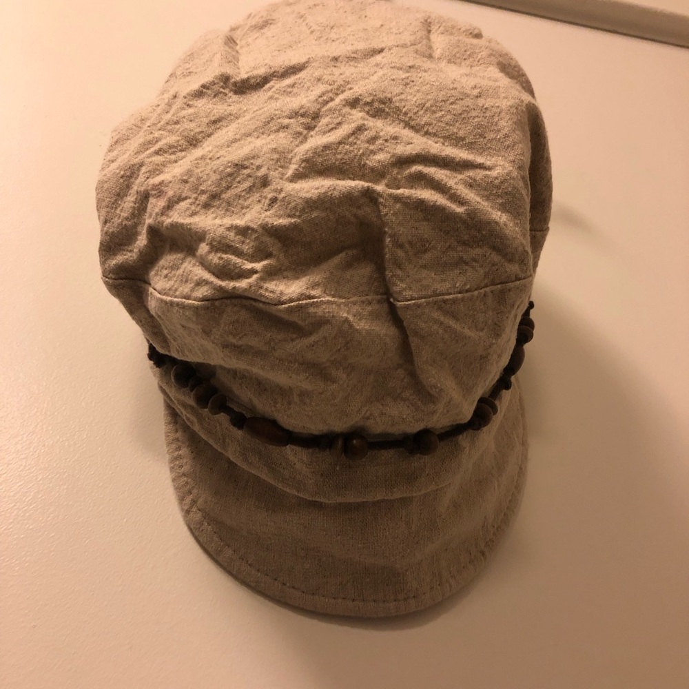 Hat - Picture 3 of 5